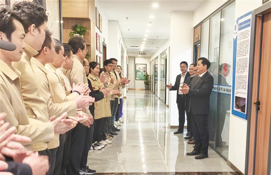 球王会·(中国)体育官方网站