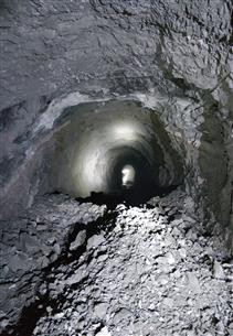 柳东新区水厂古偿河原水输水隧道工程部分洞段顺遂意会