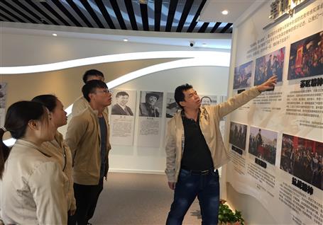 基础分公司：学习时代楷模  争做优异党员