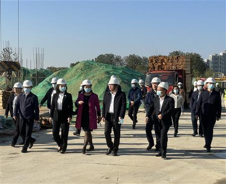 袁一旦光临江学校建设项目检查指导事情