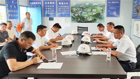 何勇到桂金分公司项目开展节前清静生产专项检查