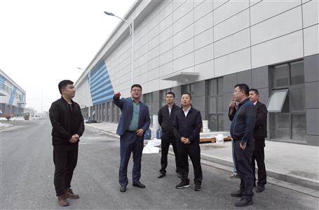 覃振华到江苏、安徽两地调研市场谋划