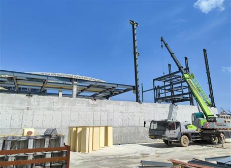 【奋战三季度 打赢攻坚战】冶建深圳分公司罗城硅晶新质料项目：战高温 抢进度