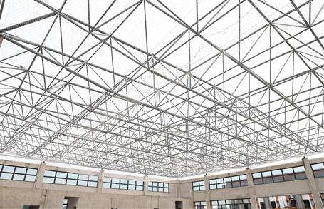 【大干二季度 冲刺半年红】冶建桂华分公司一项目顺遂完成钢结构吊装